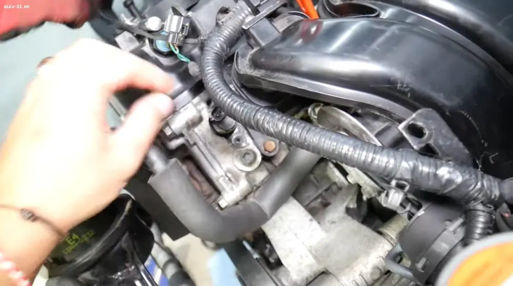 vvt клапан хундай киа 2.4 GDI разъём